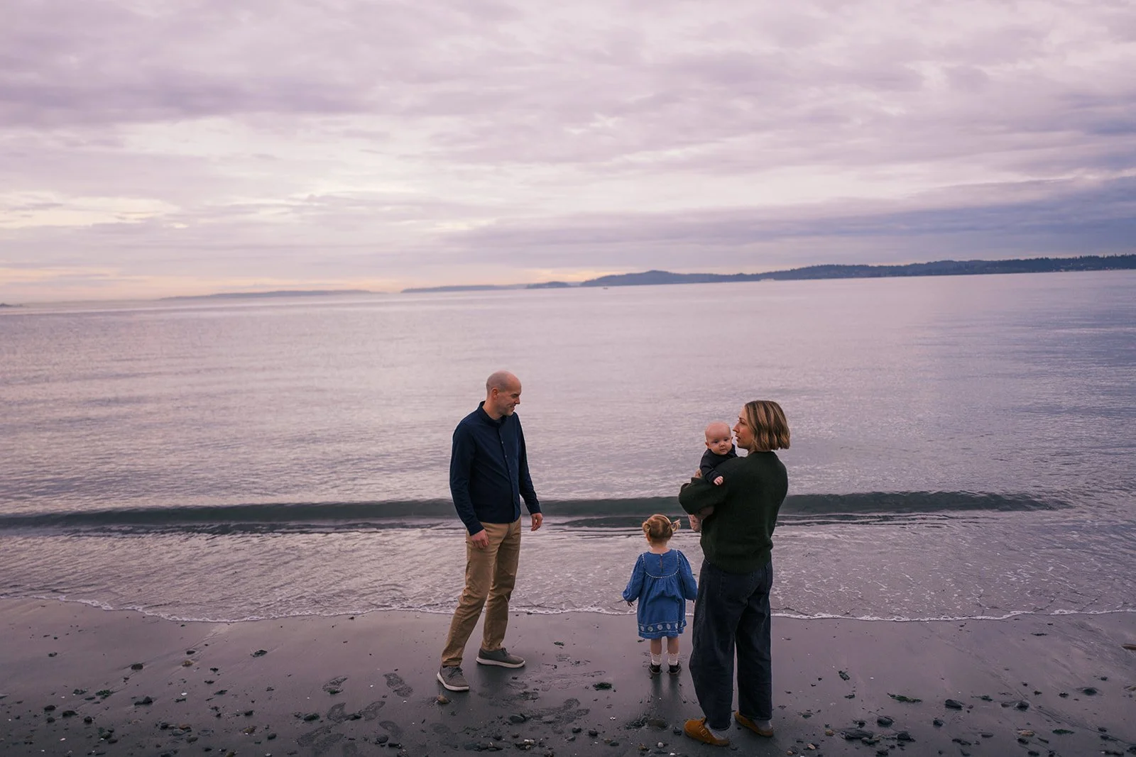 family portraits on the beach at Discovery Park in Seattle