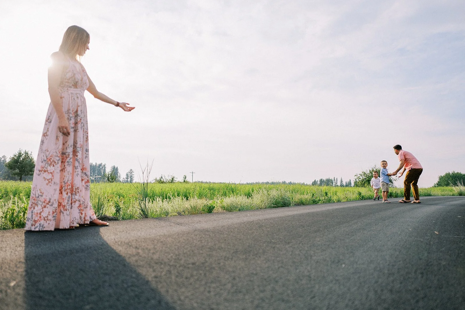 a natural candid family portrait in Spokane, WA by best Spokane and Coeur d'Alene family photographer Ryan Flynn 