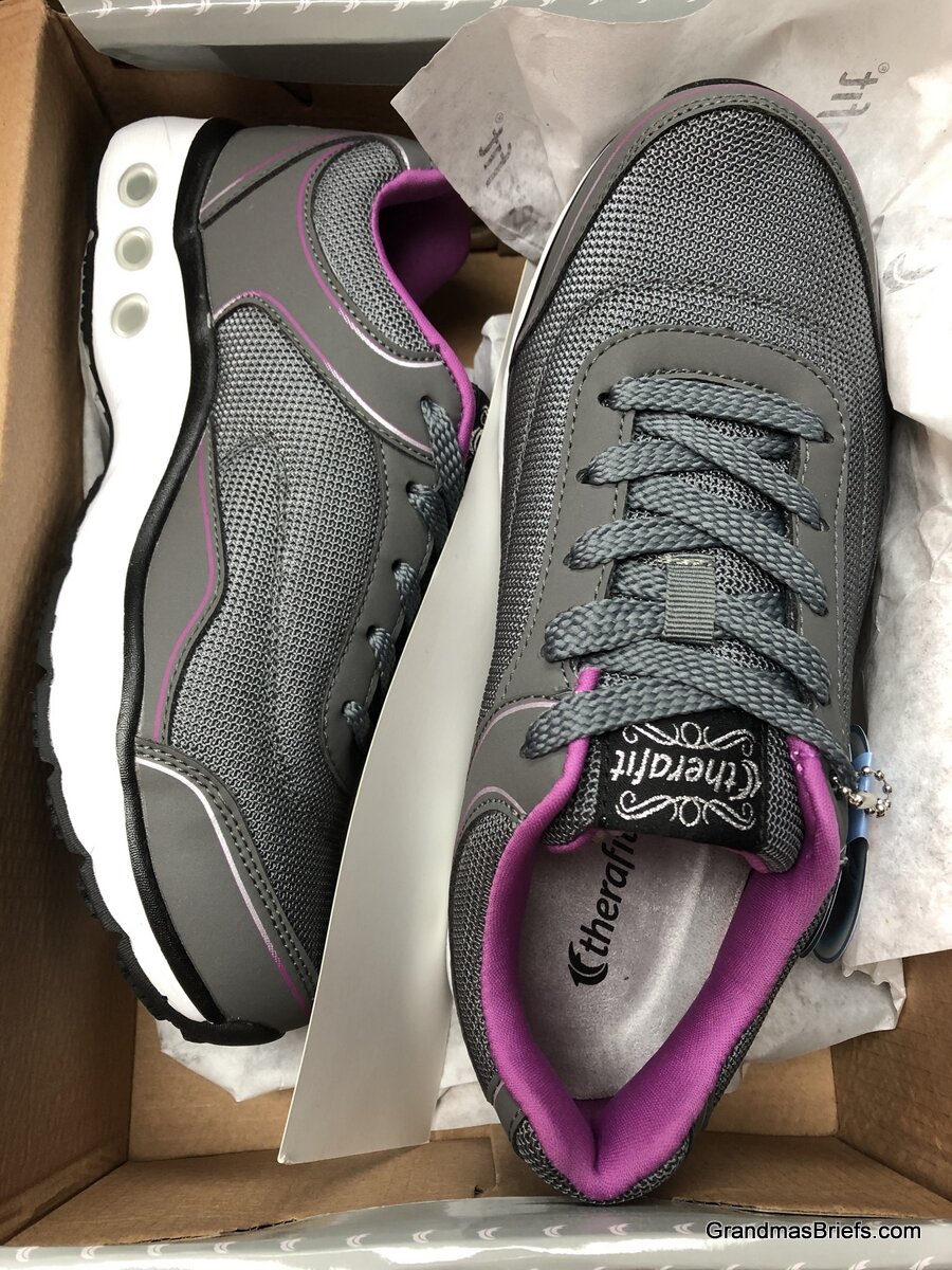 therafit shoes wide width