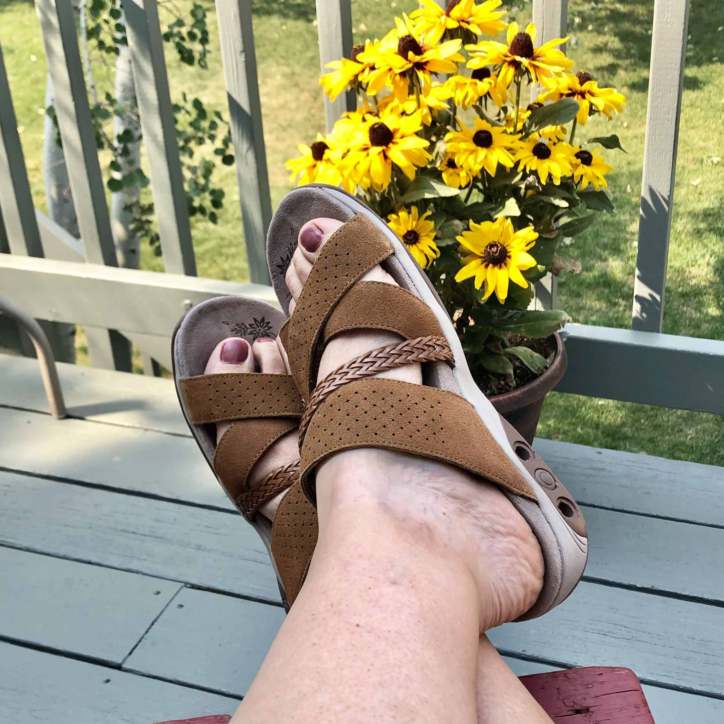 Comfy summer style: Therafit Rachel Adjustable Sandals
