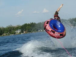 Sink, swim or hold on!
