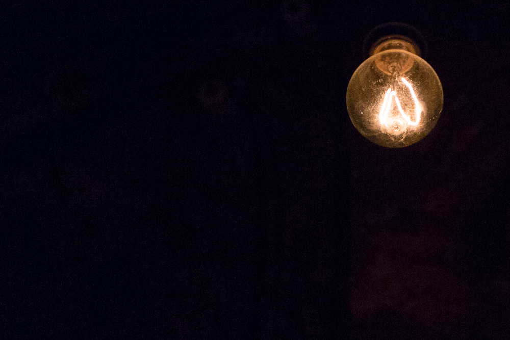  Replica Edison Bulb - Historic Lighting in Glenwood Caverns 