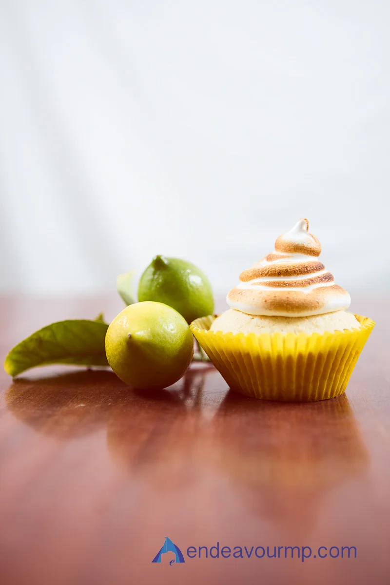 food-cupcakes-lemon 11.jpg