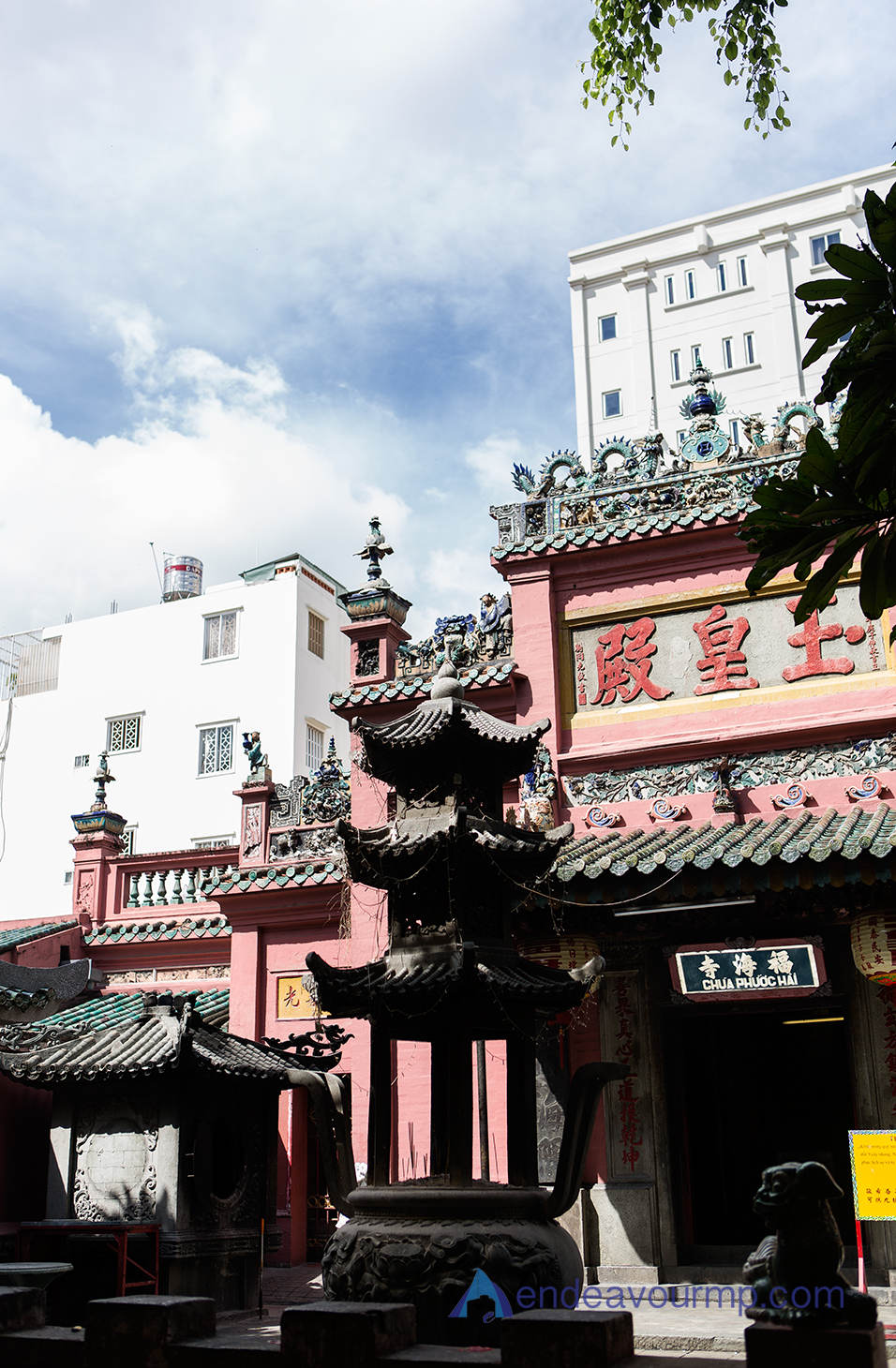 The Jade Emperor Pagoda