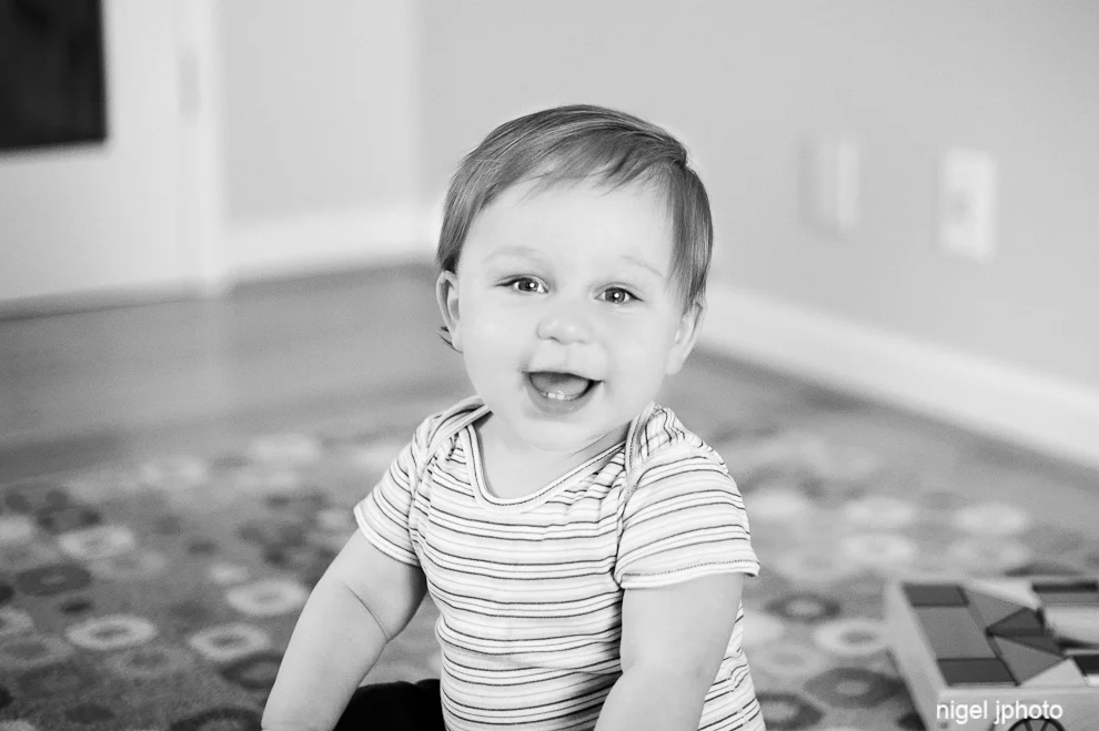 smiling-one-year-old-boy-seattle-portrait-photography.jpg