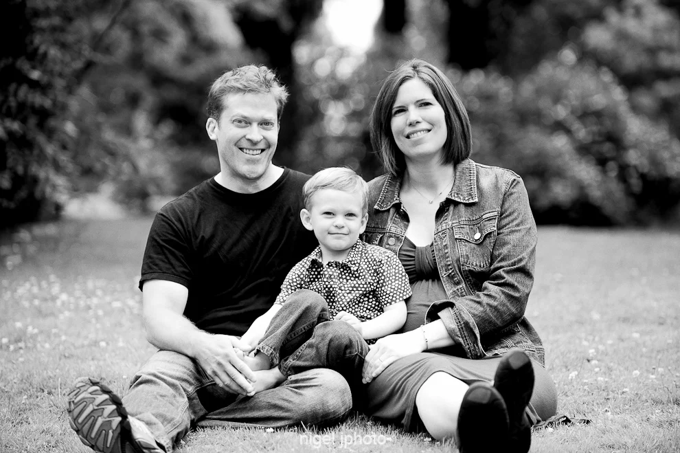young-couple-with-3-year-old-boy-seattle-portrait.jpg