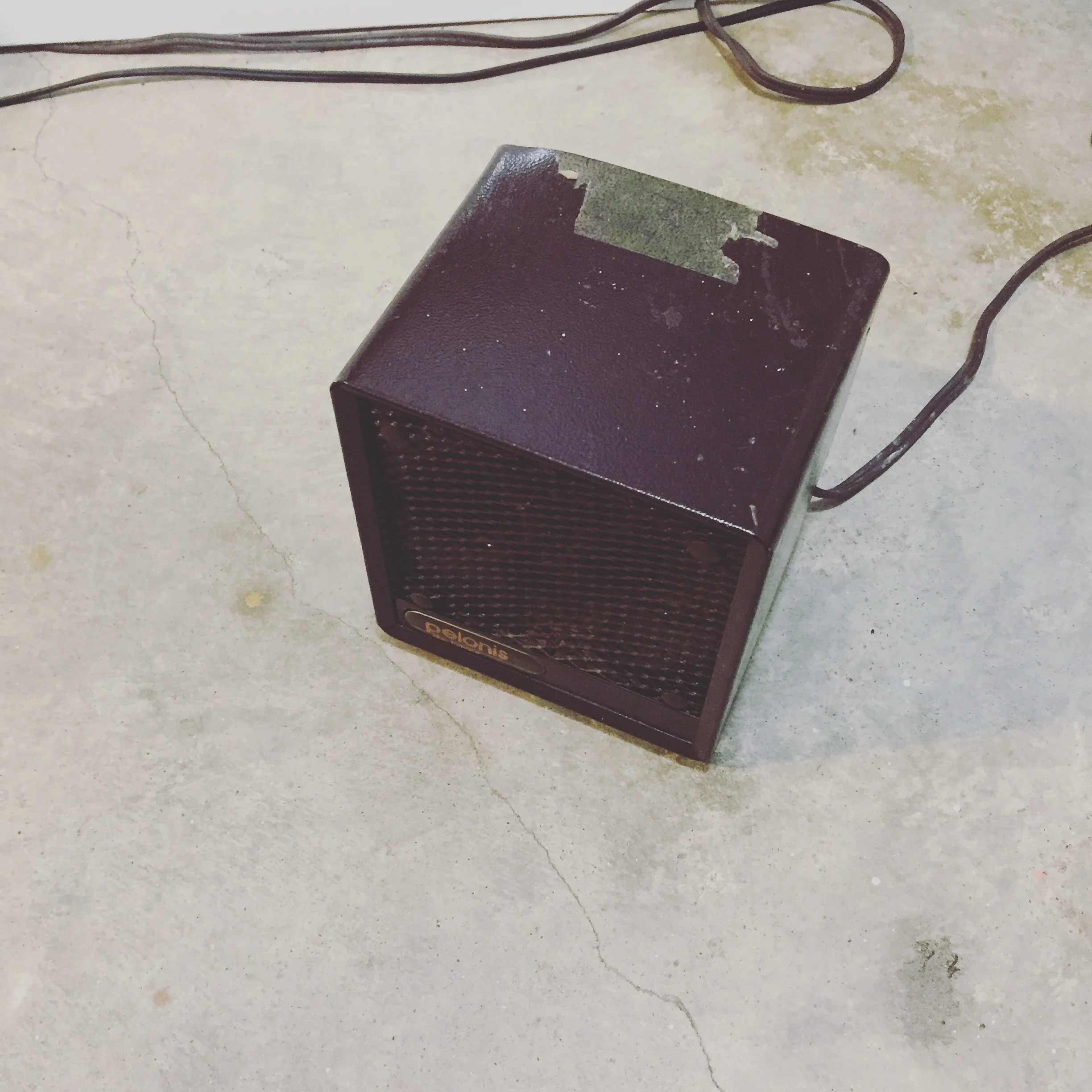 Not much heat coming out of this little guy to make a dent in the cold. Feels like 30 degrees inside.