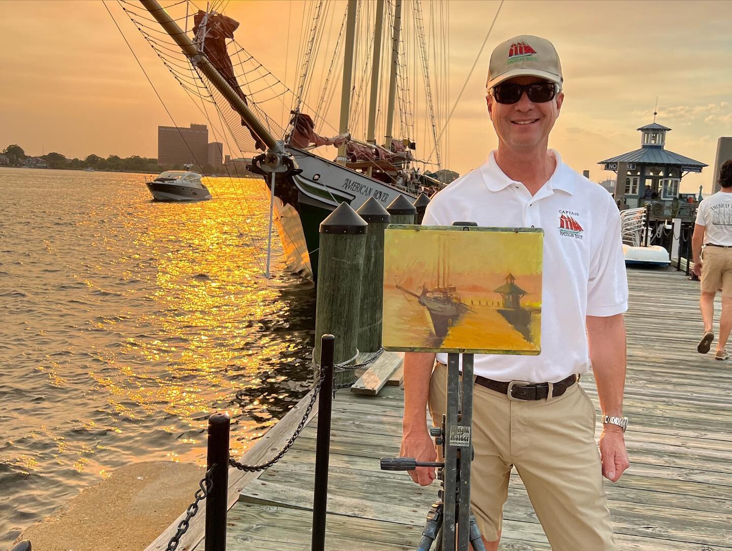 Was pretty busy last night painting! The Captain of the American Rover came over to see the work in progress before they set sail.  Showtime is today and tomorrow for the Coastal VA Plein Air Competition! #oilpainter #pleinair #pleinairpainting #outd