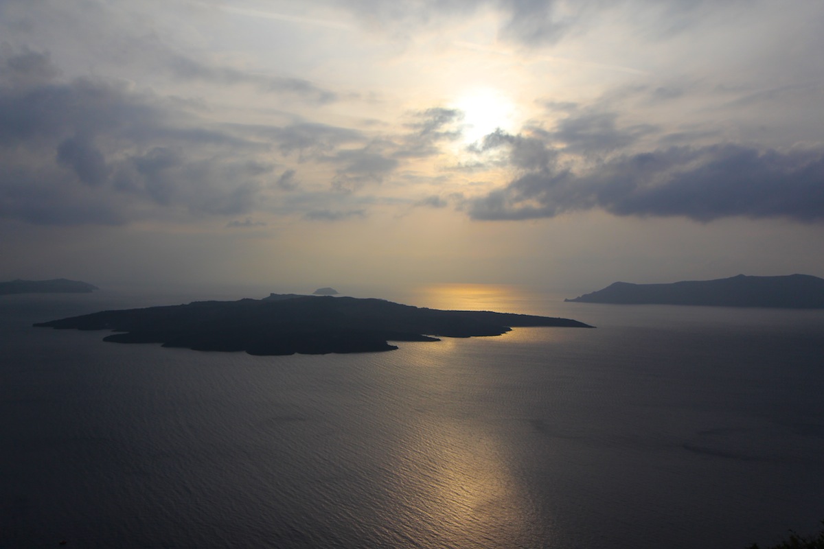 703023Santorin2-636web.jpg