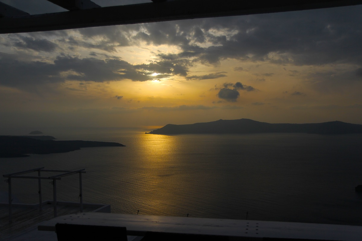 668024Santorini3-108web.jpg