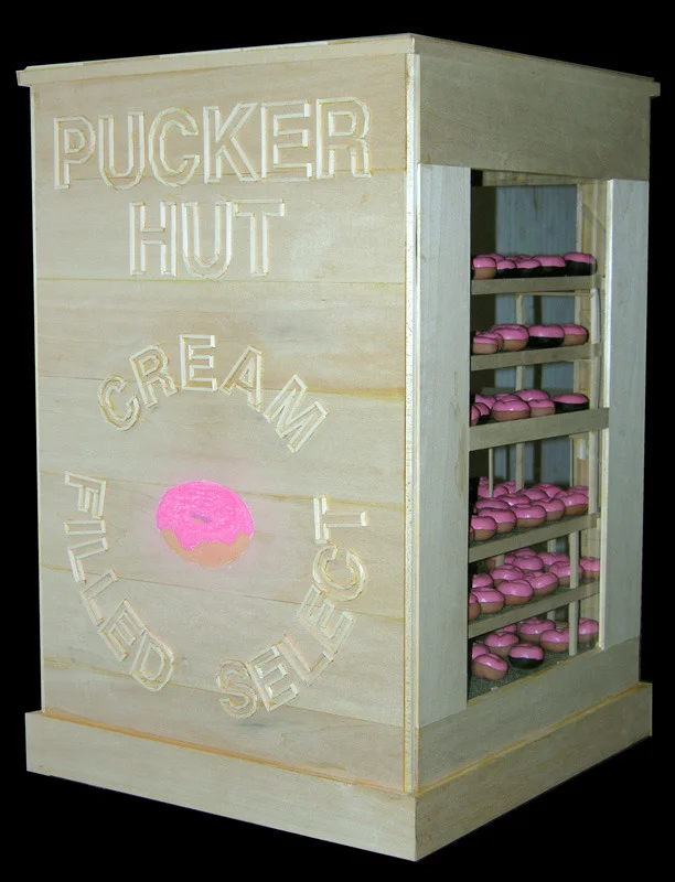 pucker hut 1.jpg