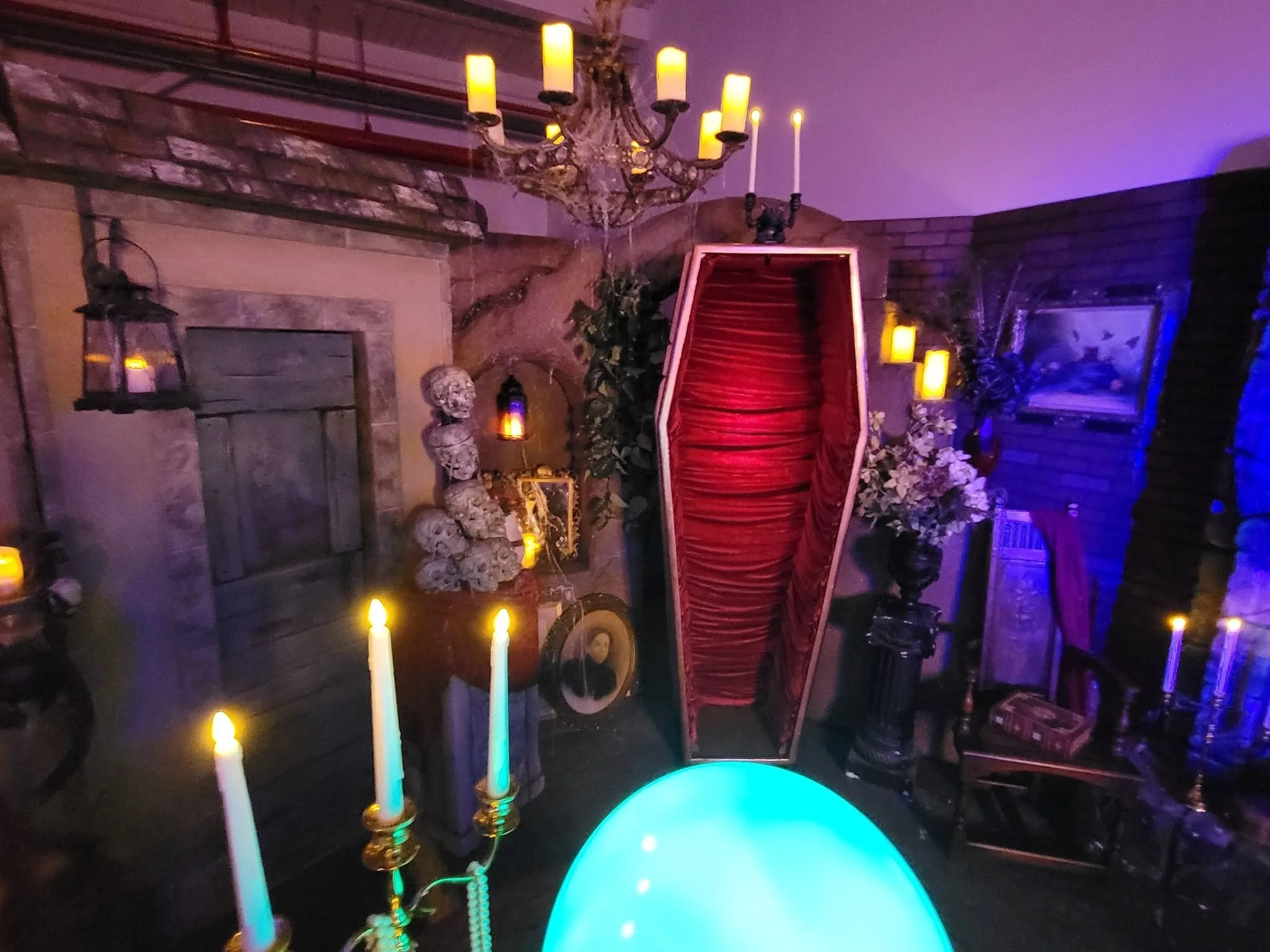 An image of the Halloween horror show set at Grymm Studios for the Boudoir Pop-up in Connecticut