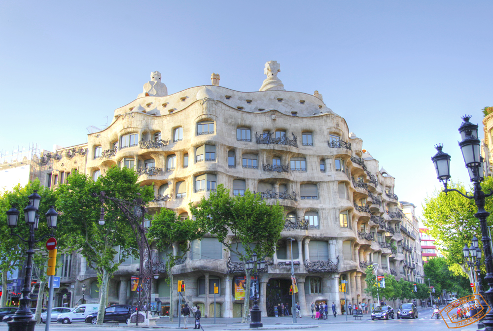 Casa_Mila_1.jpg