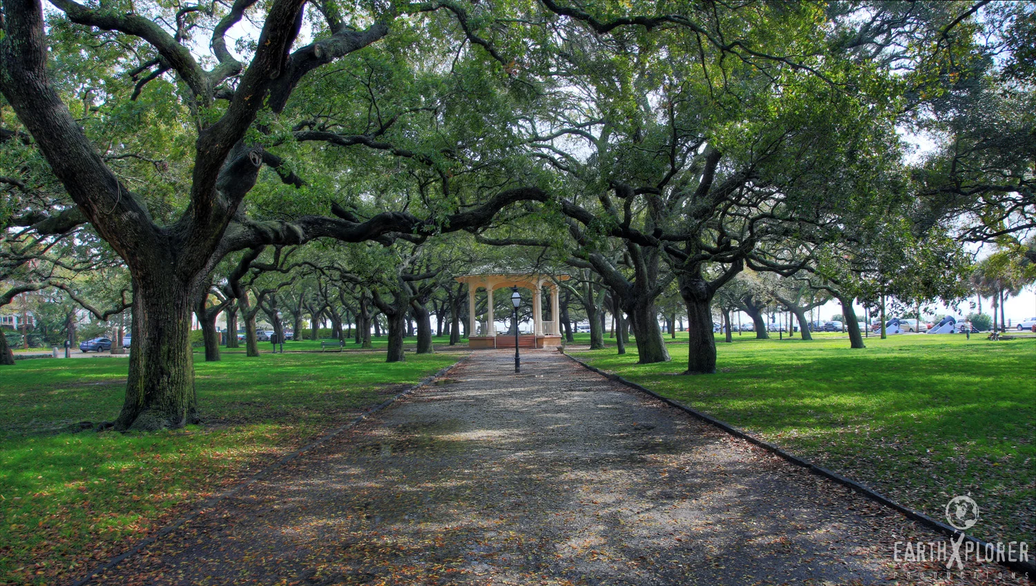 White Point Gardens Charleston, SC.jpg
