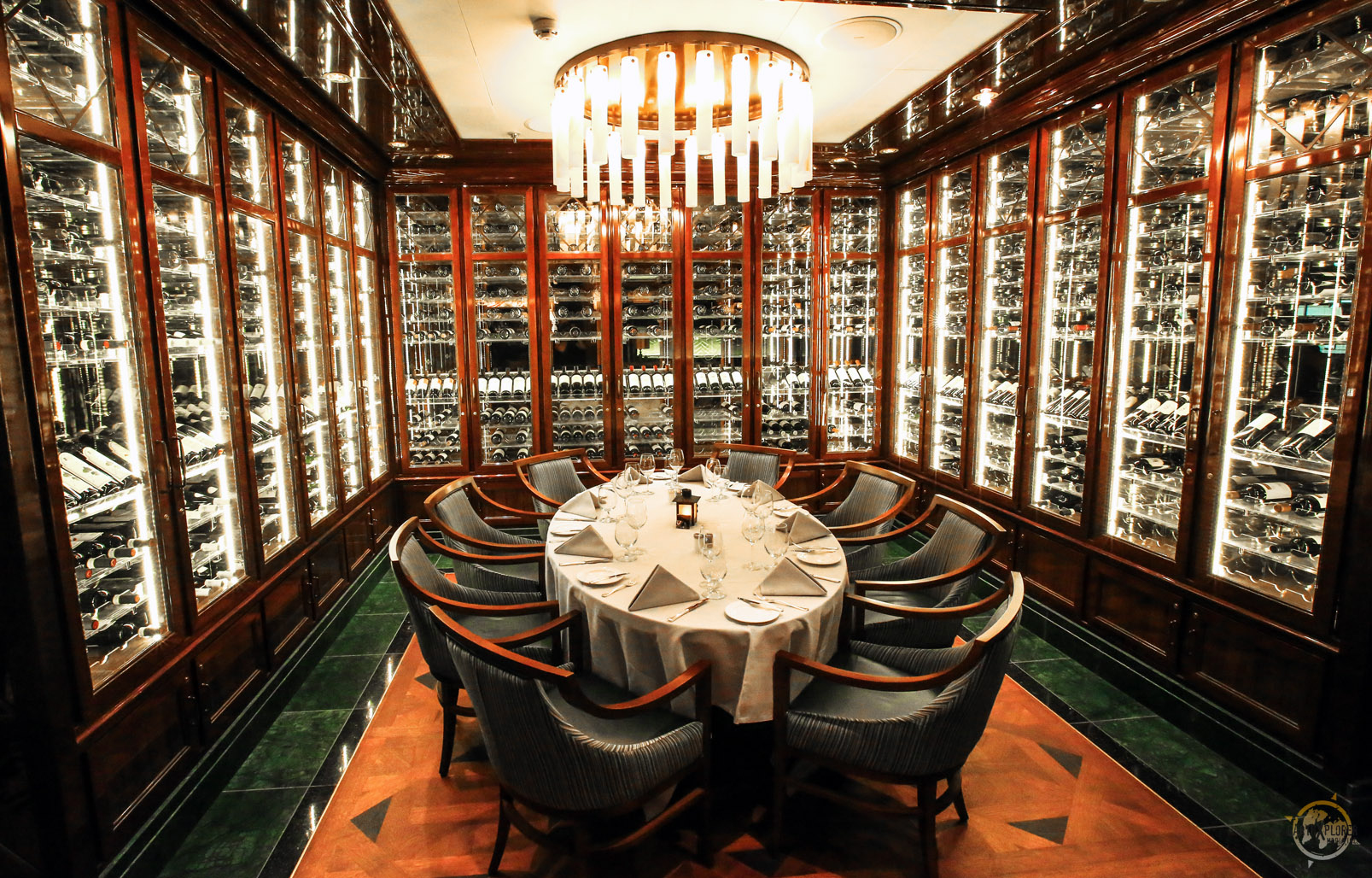 Crown Grill