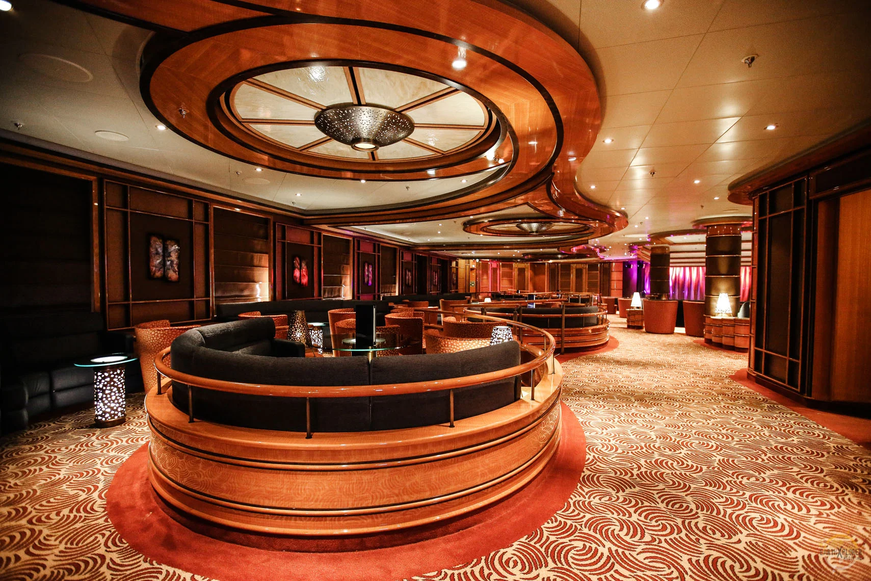 Vista Lounge
