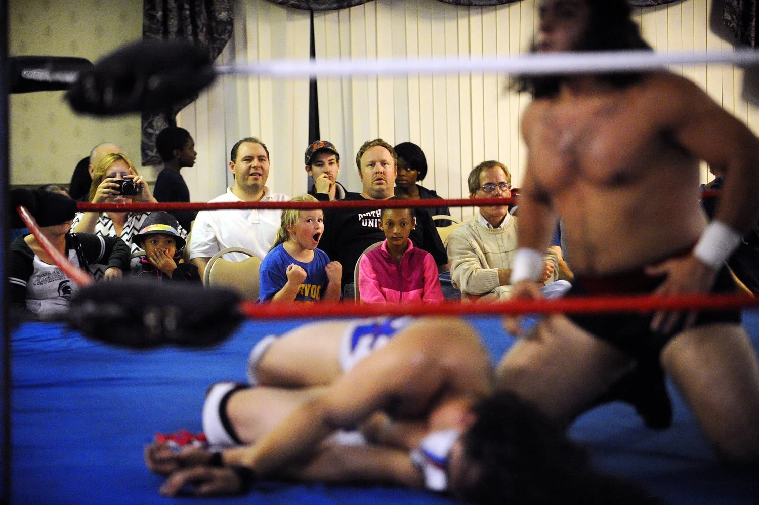 1005339369+MA_NOR_wrestling2.jpg