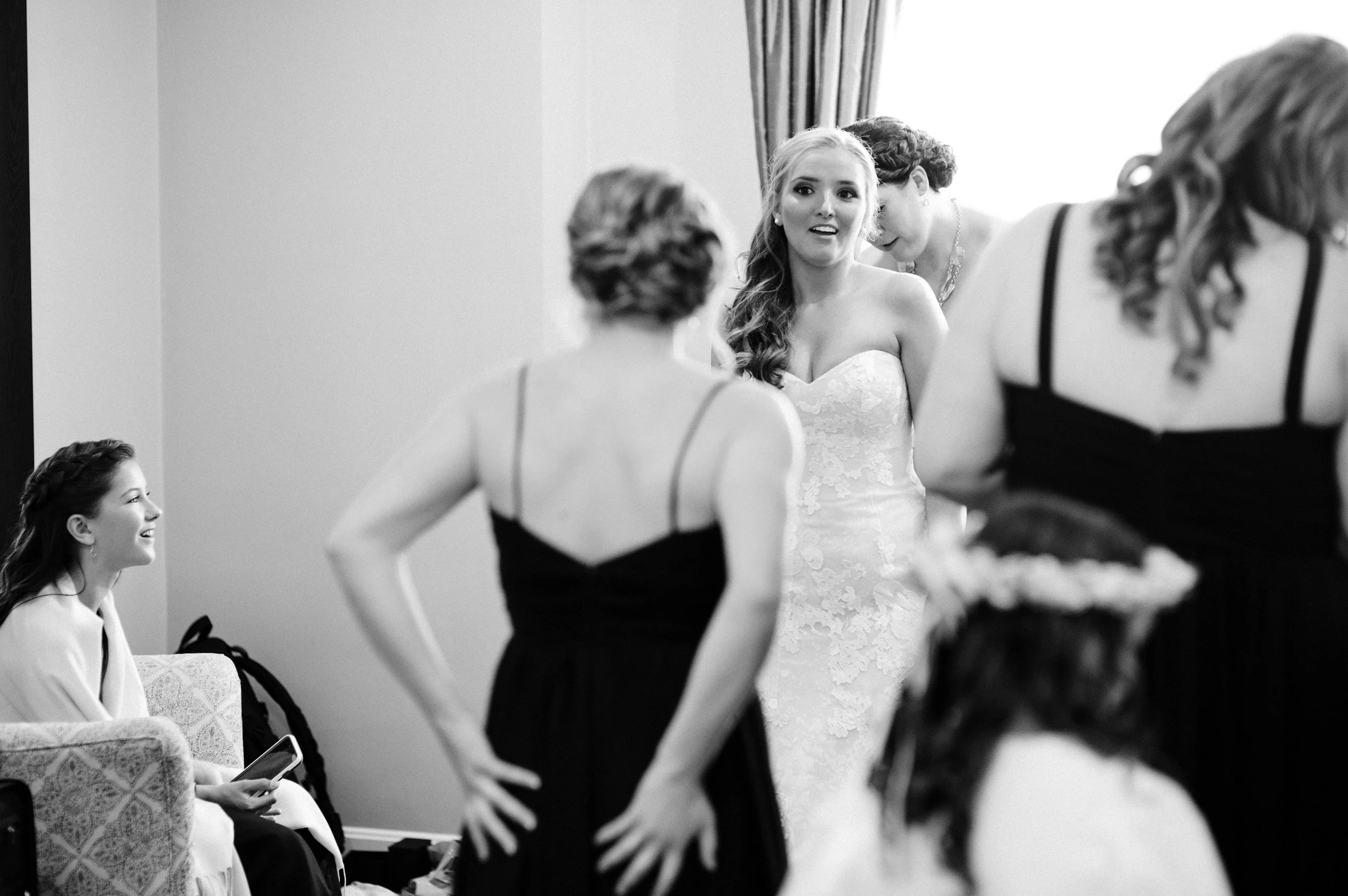 How to Plan a Stress-Free Wedding Morning: Getting Ready Tips