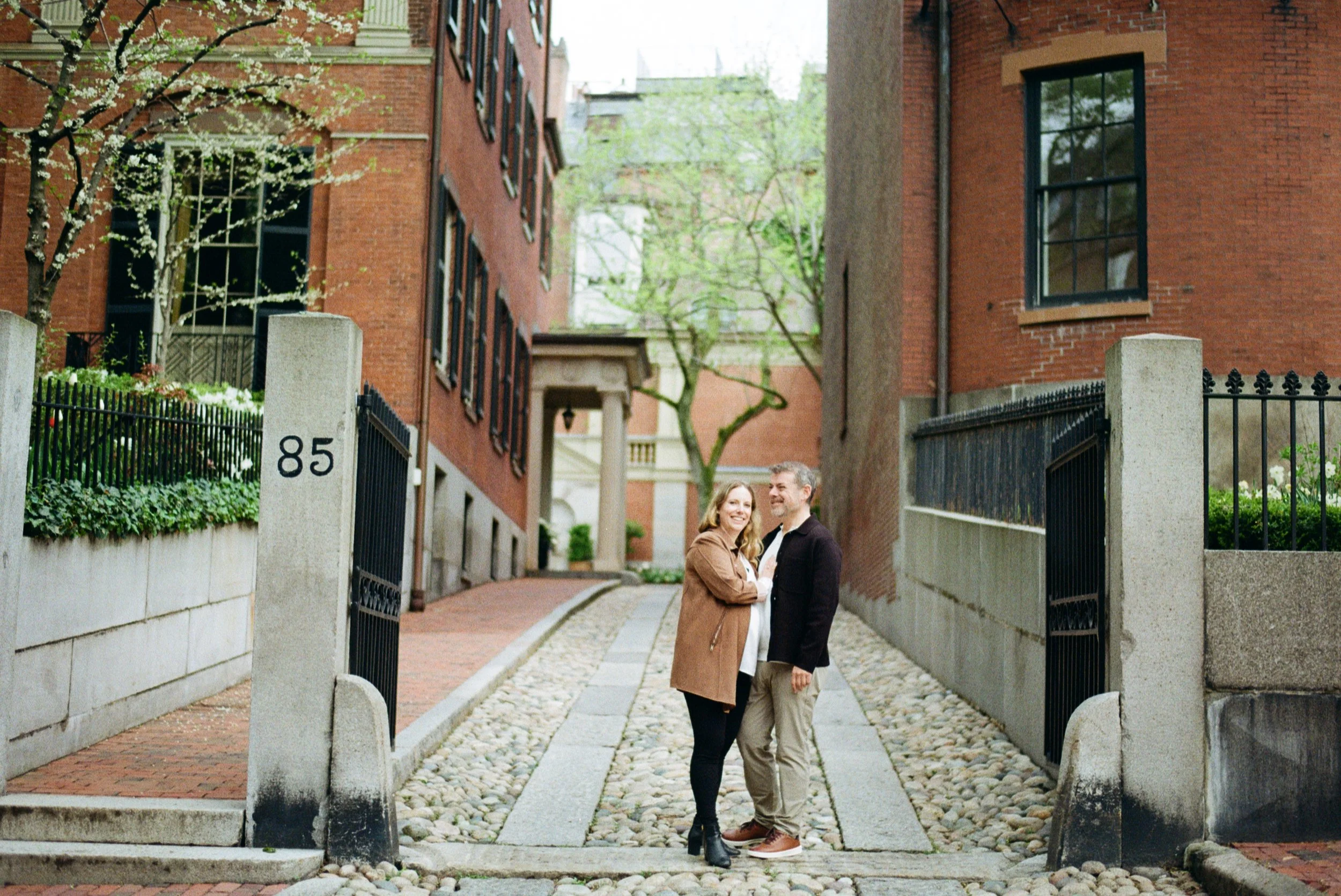 051026-Cathy-Aaron-Engagement-Color-Film-011.jpg