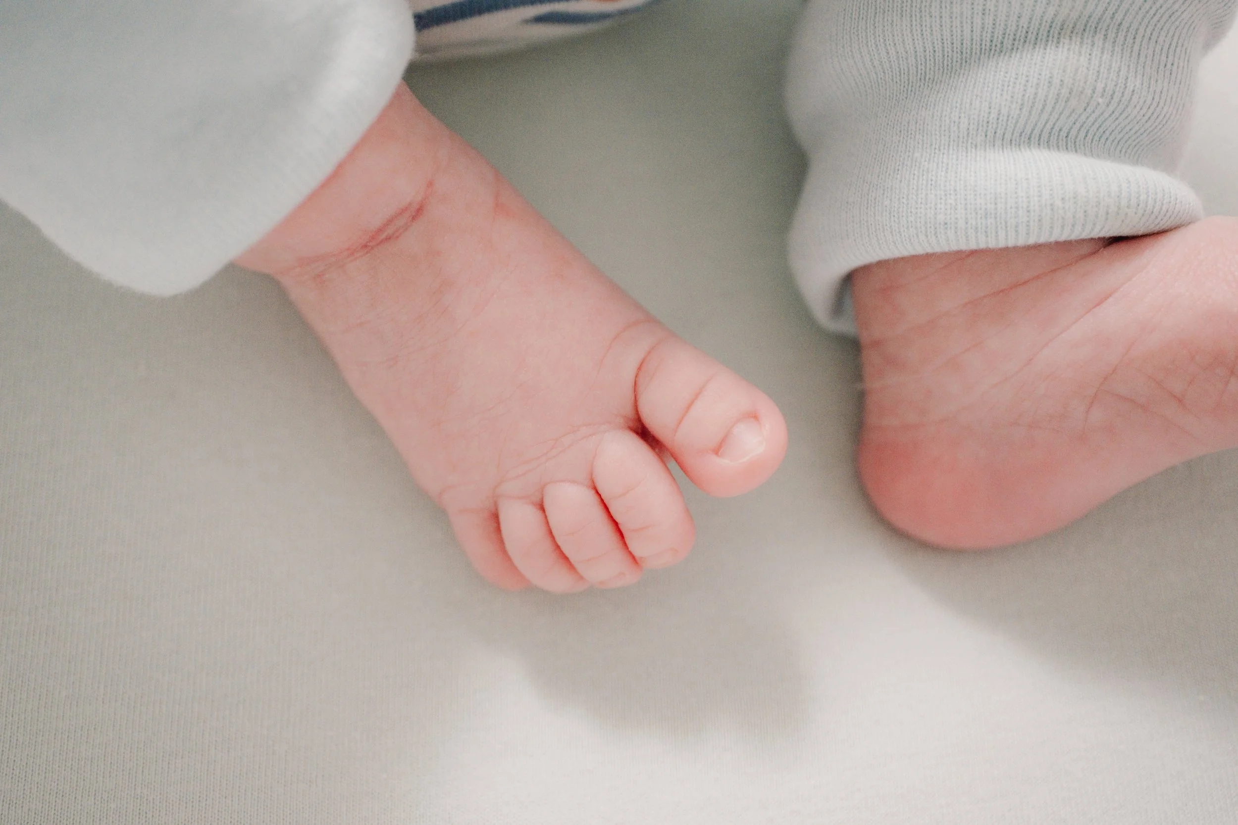 070225-Ezra-Leavitt-Newborn-212.jpg