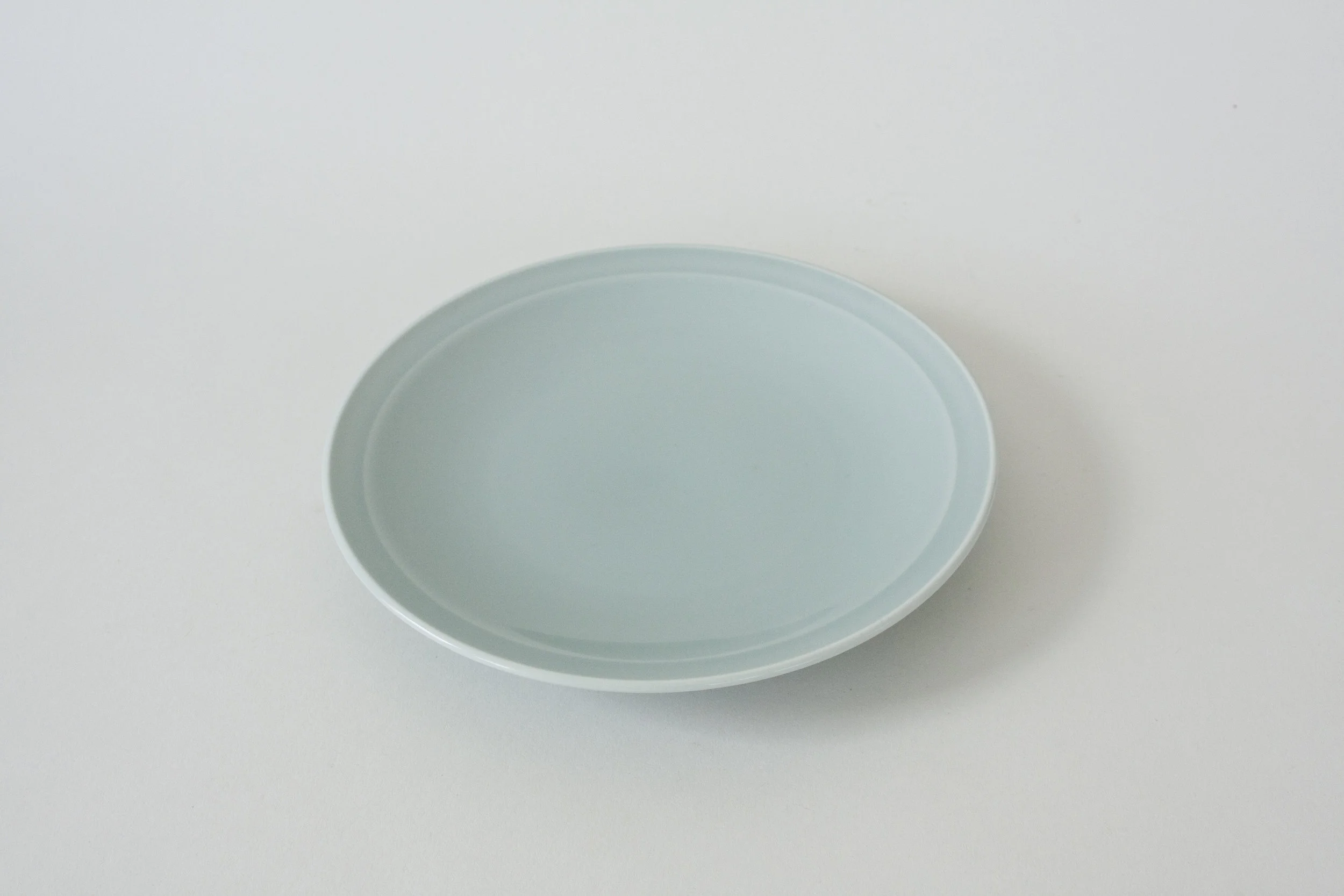 240. japanese blue plate | 7.5"