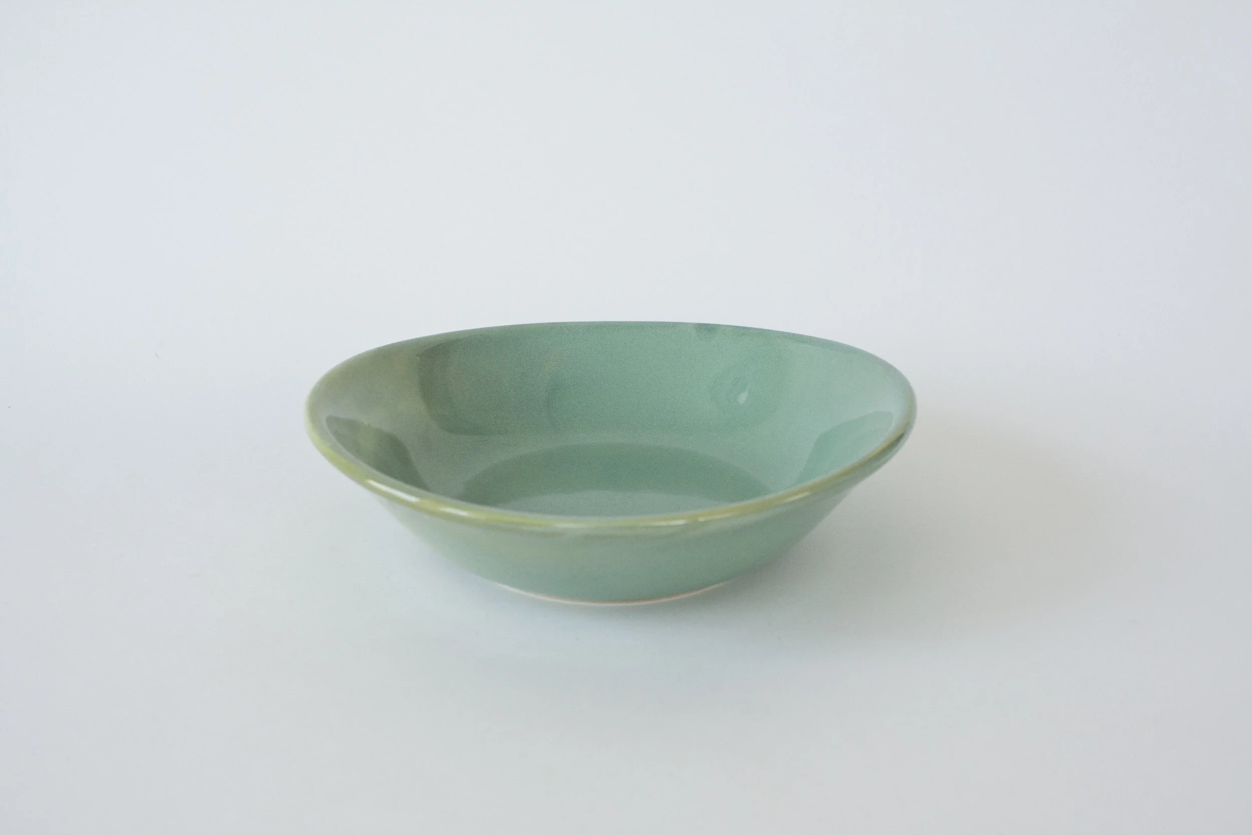 275. ceramic bowl | 7.5" x 2"