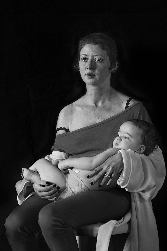 Black White 2  -  Heba with child