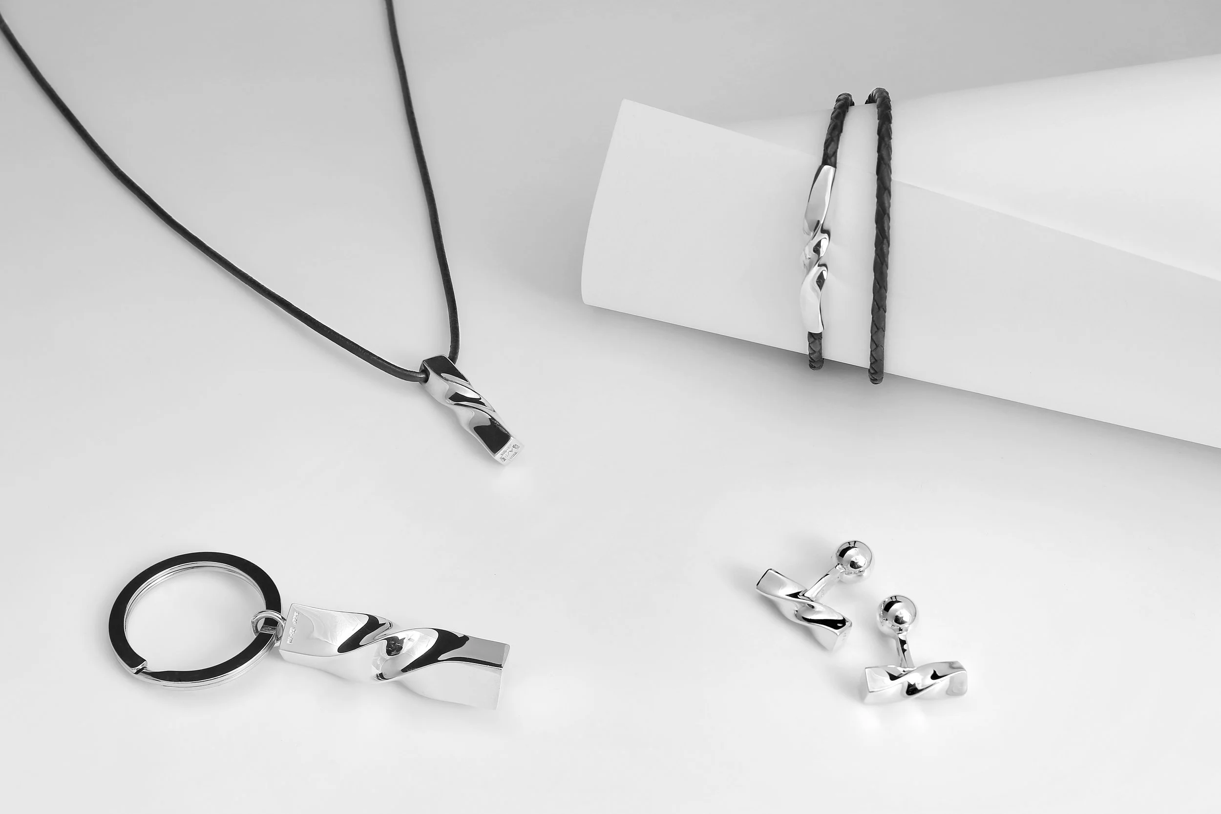Helix by Joel Escalona for Tane— Photo by Mariana Achach—07.jpg