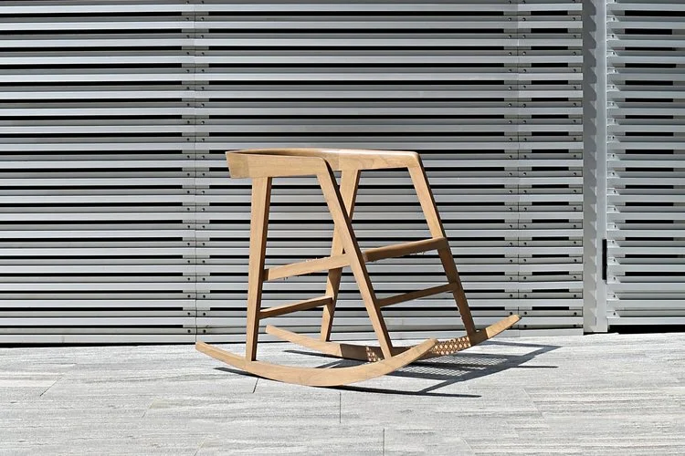 The Poltrona Rocking Chair — THE CHAIR THAT ROCKS