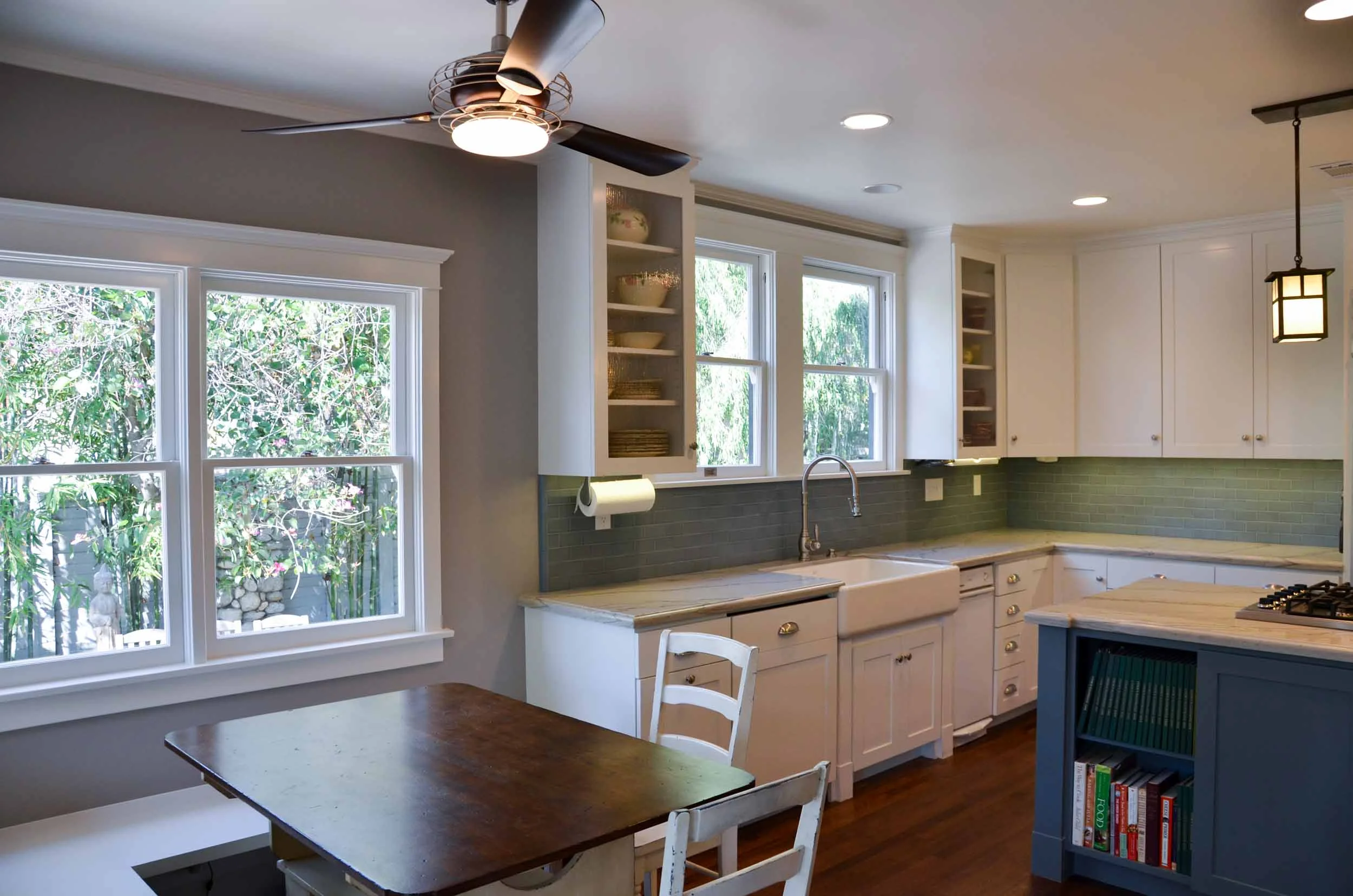 Custom breakfast nook
