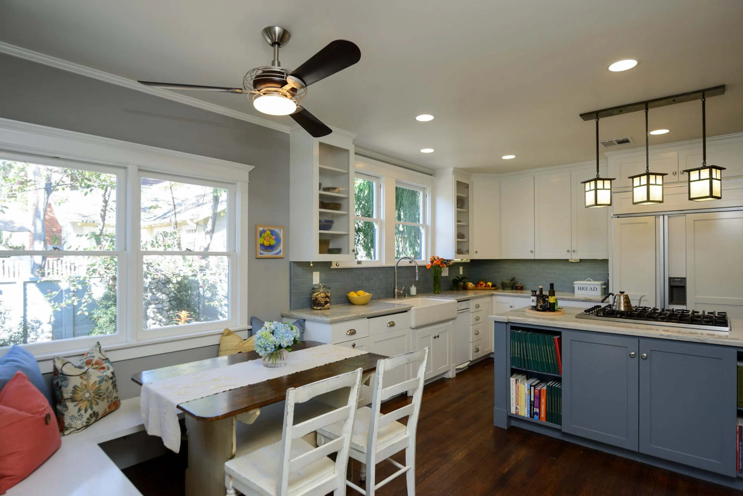 1009 KitchenBreakfast Area-1499x1000-72dpi.jpg