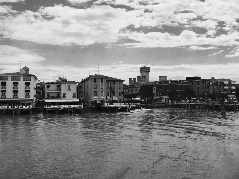 60940963_dd5af11d13_o Edited.JPG