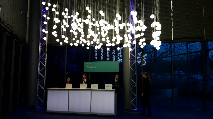 01 Light Sculpture.jpg