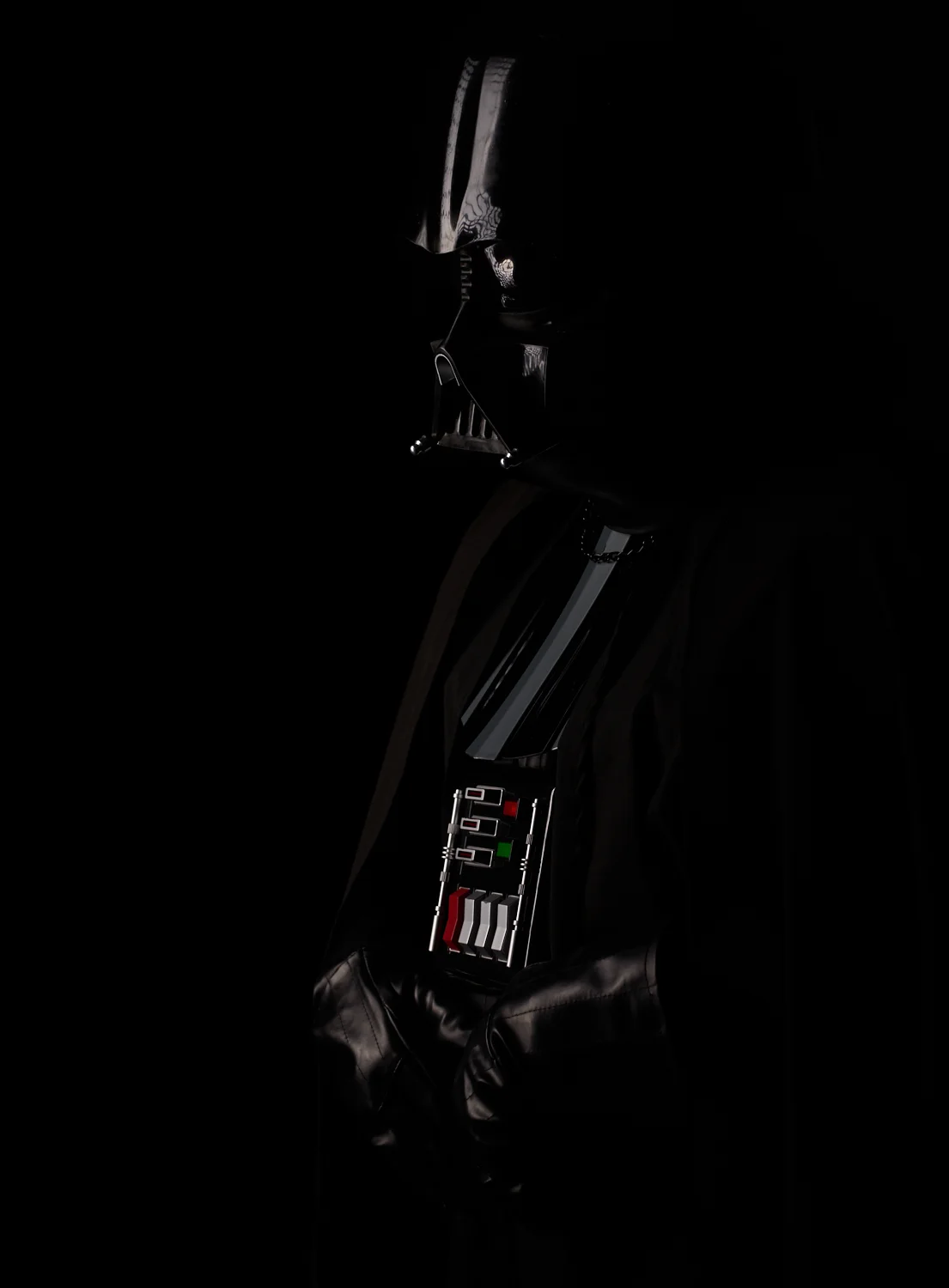 DarthVaderAndElvira0236.jpg