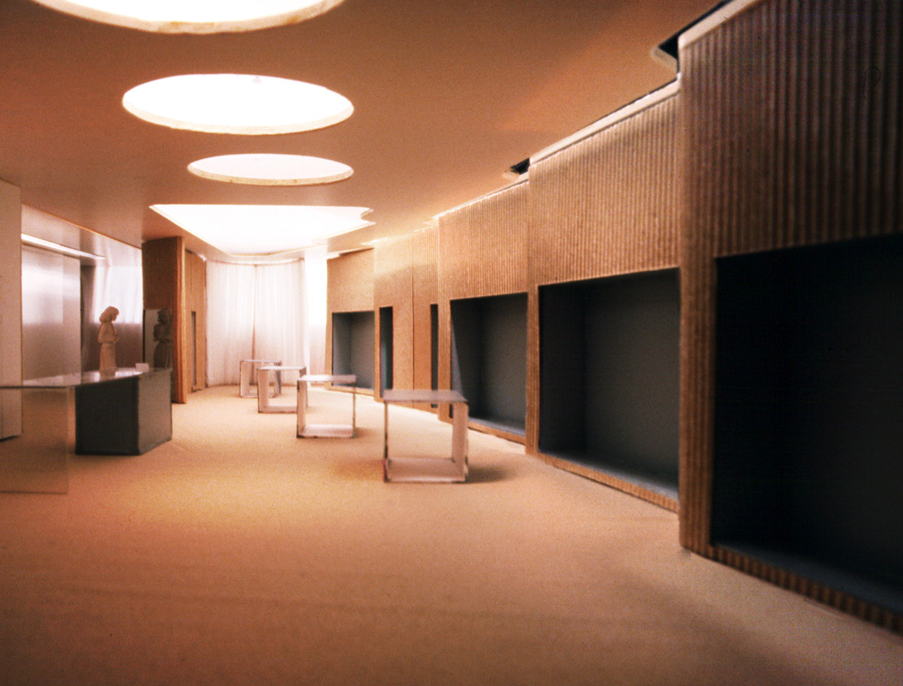 Donna Gil Flagship Store, Vienna
