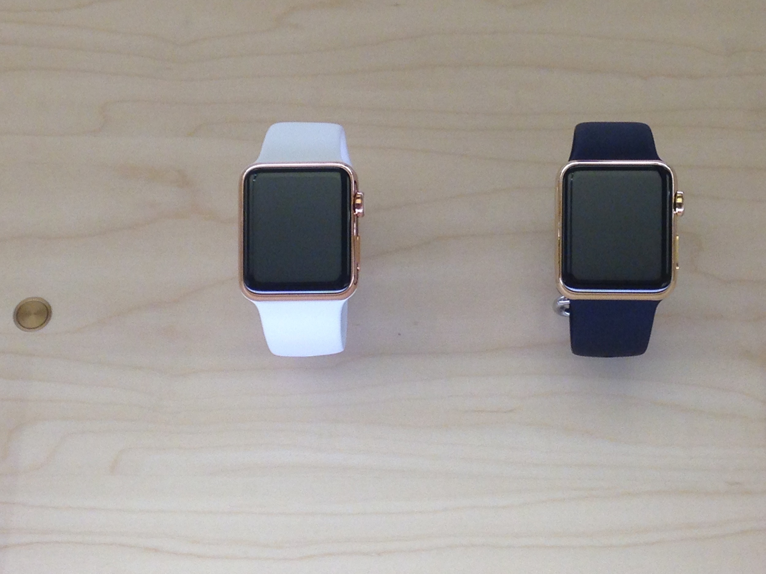 הApple Watch Edition - הם בזבזו כסף על זהב כדי לשים אותו מתחת לזכוכית בהדגמה?