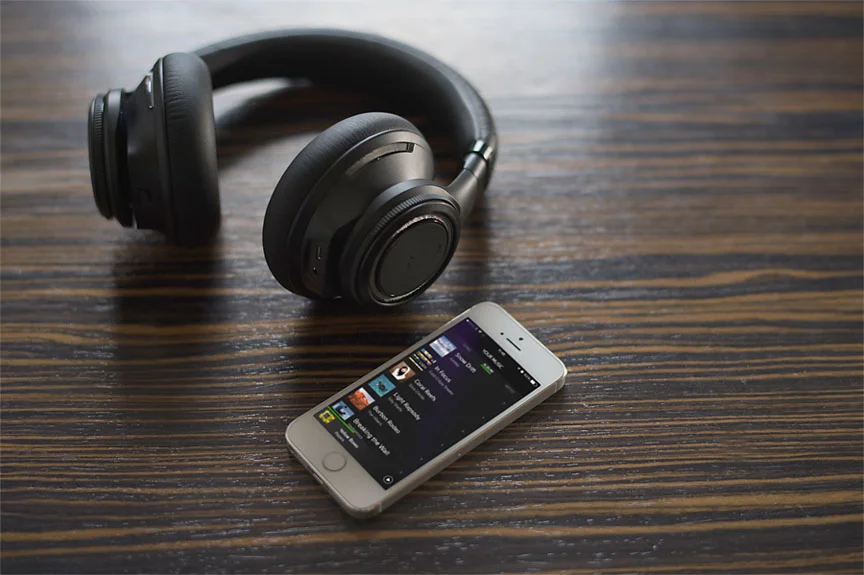 Plantronics BackBeat Pro - סקירת מוצר
