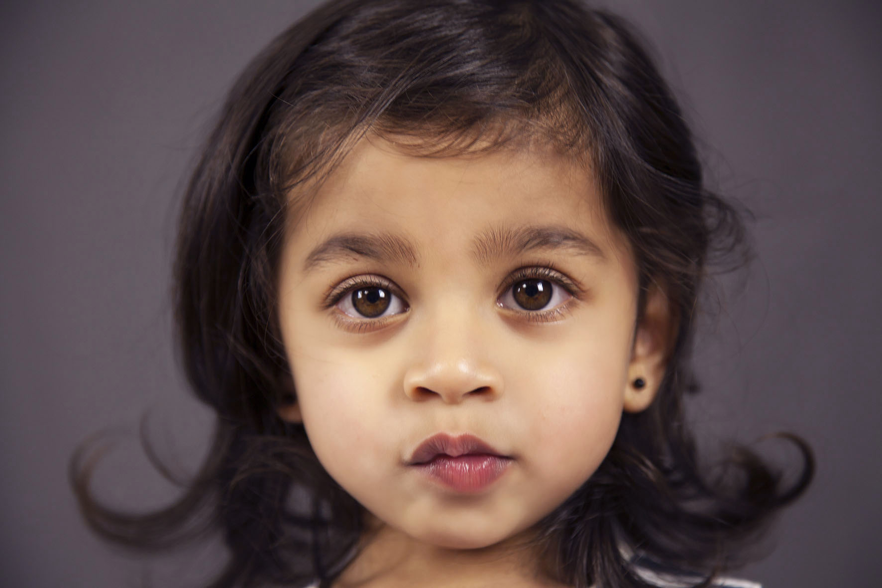 5D Minal Portrait web.jpg