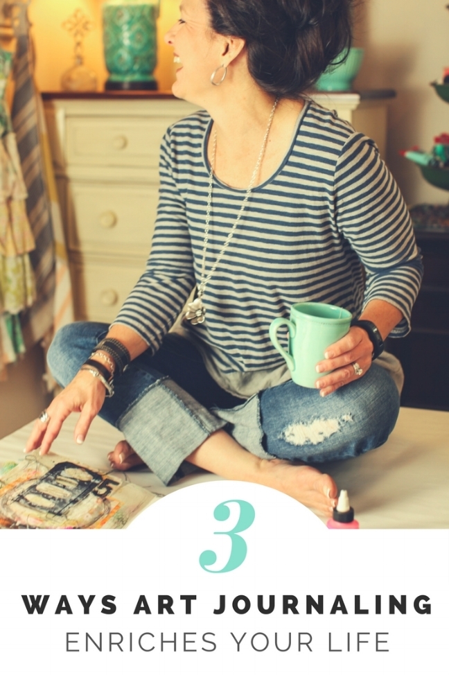 Three Ways Art Journaling Enriches Your Life with Roben-Marie Smith. Creative journals take it a step further by giving us the ability to explore our own thoughts, plans and document our lives in a more visual way. @robenmarie