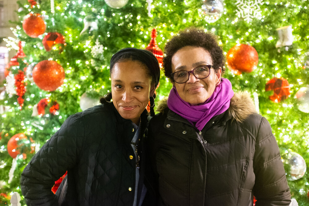  Andrea and Mom at Reston Town Center 