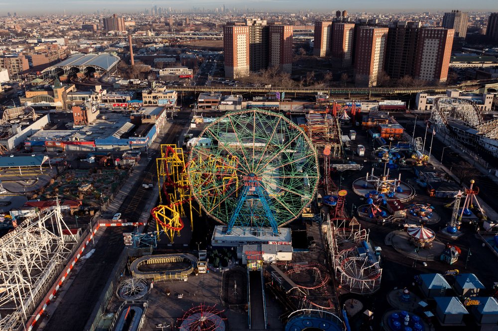 Wonder Wheel