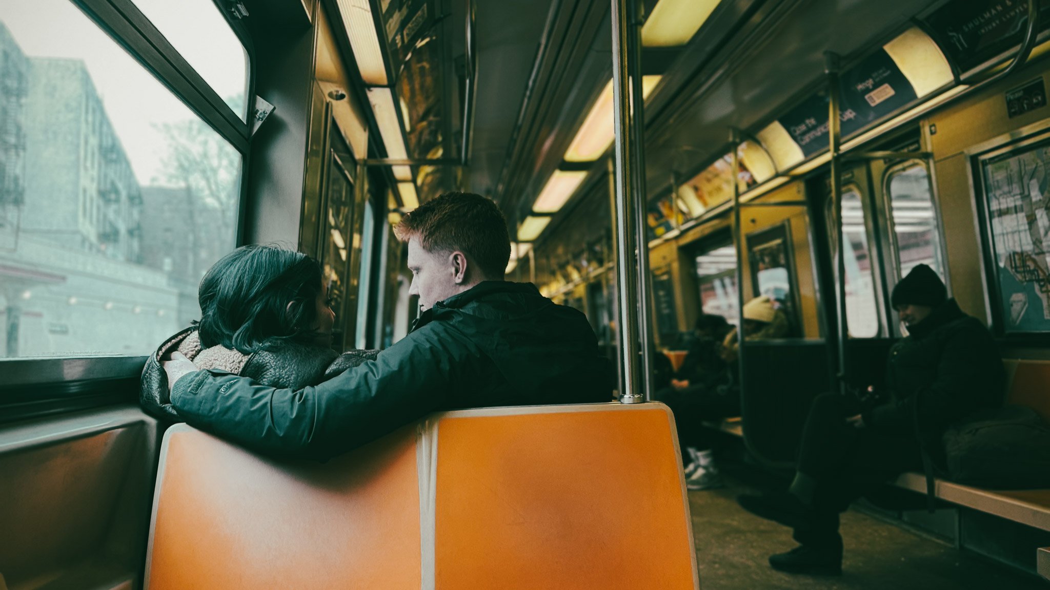 Subway couple