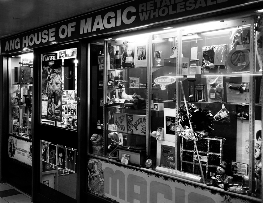  Magic Shop, Peninsular Plaza in 'The Finger' 