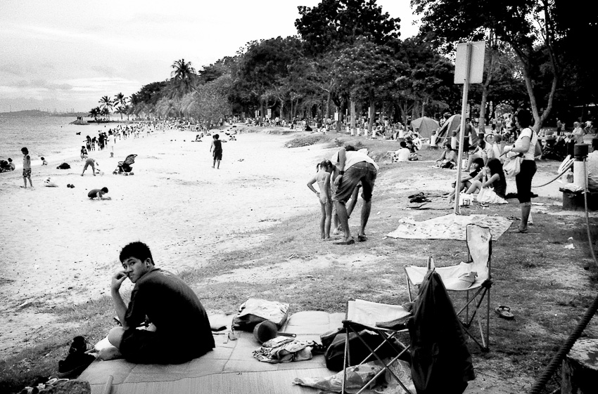  A Long Bicycle Ride into the Sea 