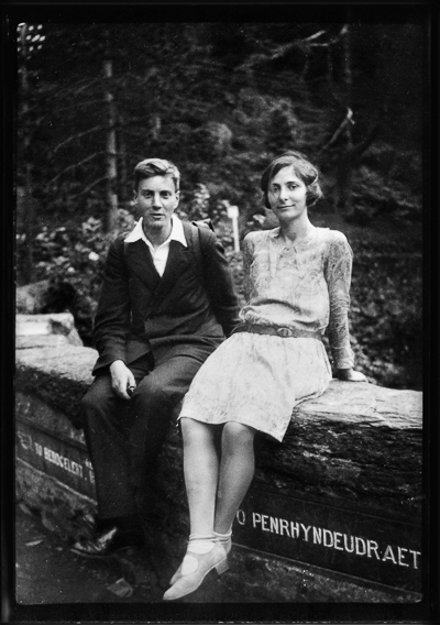  Ernest &amp; Barbara 