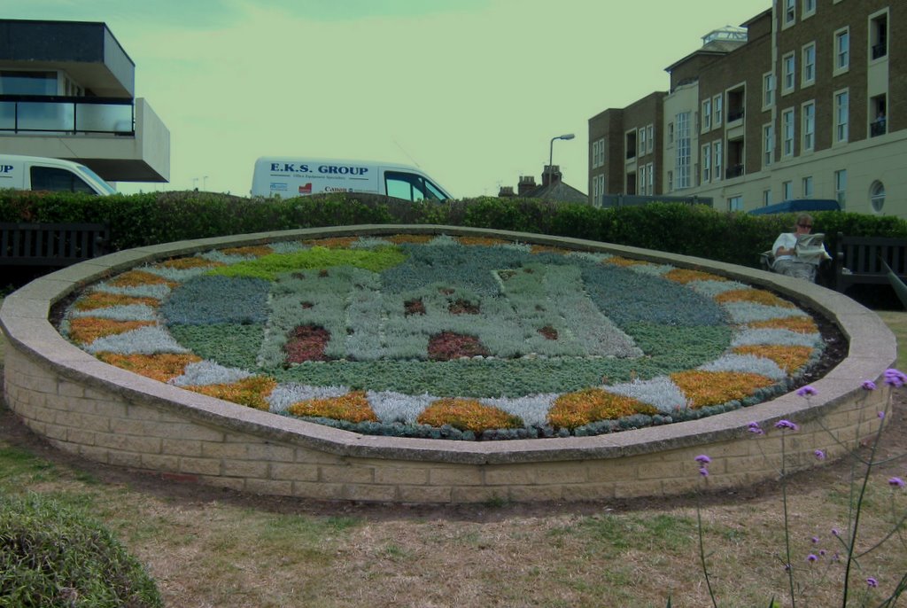 st anne's gardens reculver towers winning design herne bay in bloom by isobel lines aged 11 yrs.jpg
