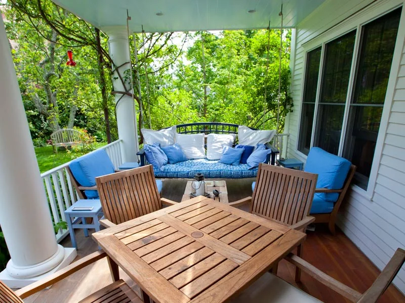 PORCH.jpg