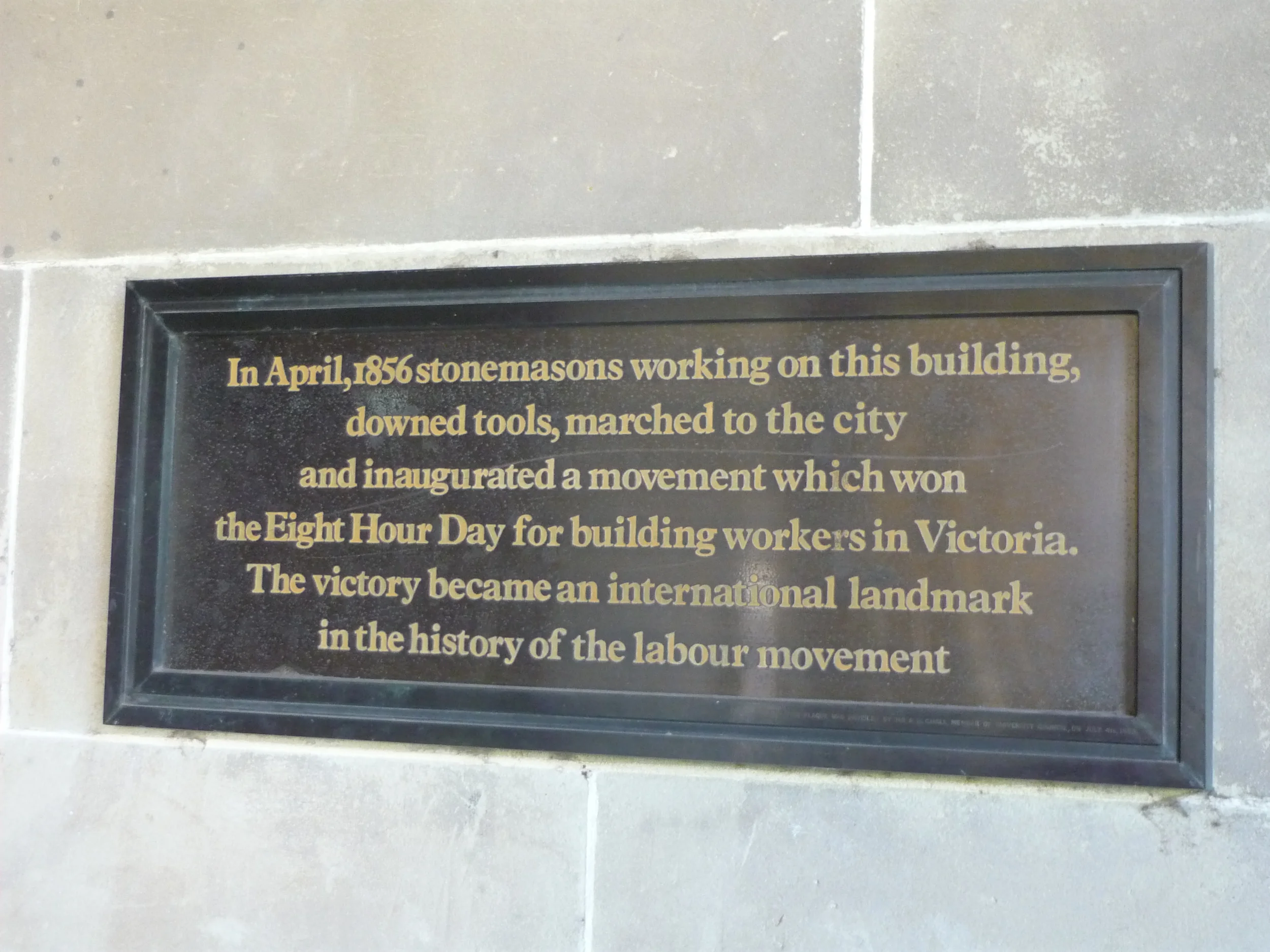 Stone Masons March Commemorative Plaque, Melbourne University