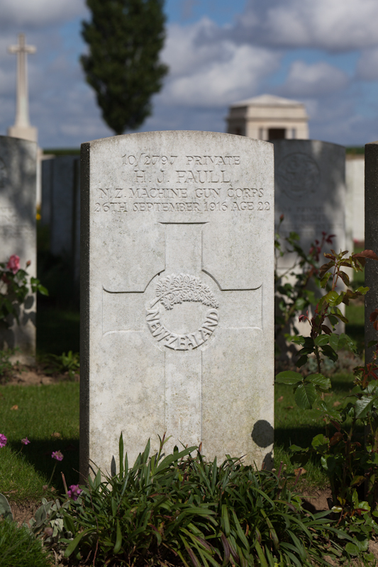 Grave of Henry James Faull, A.I.F. burial ground, Flers, grave !.E.5.