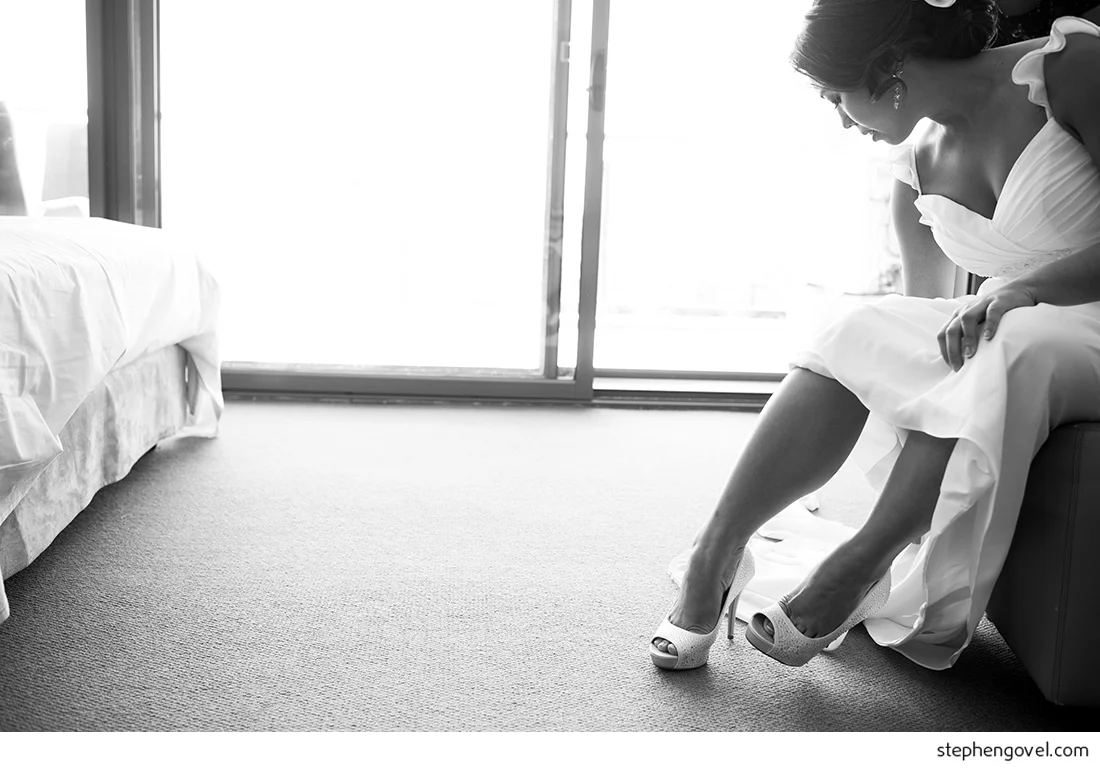 narrabeen northern beaches wedding fun silly candid beautiful navy